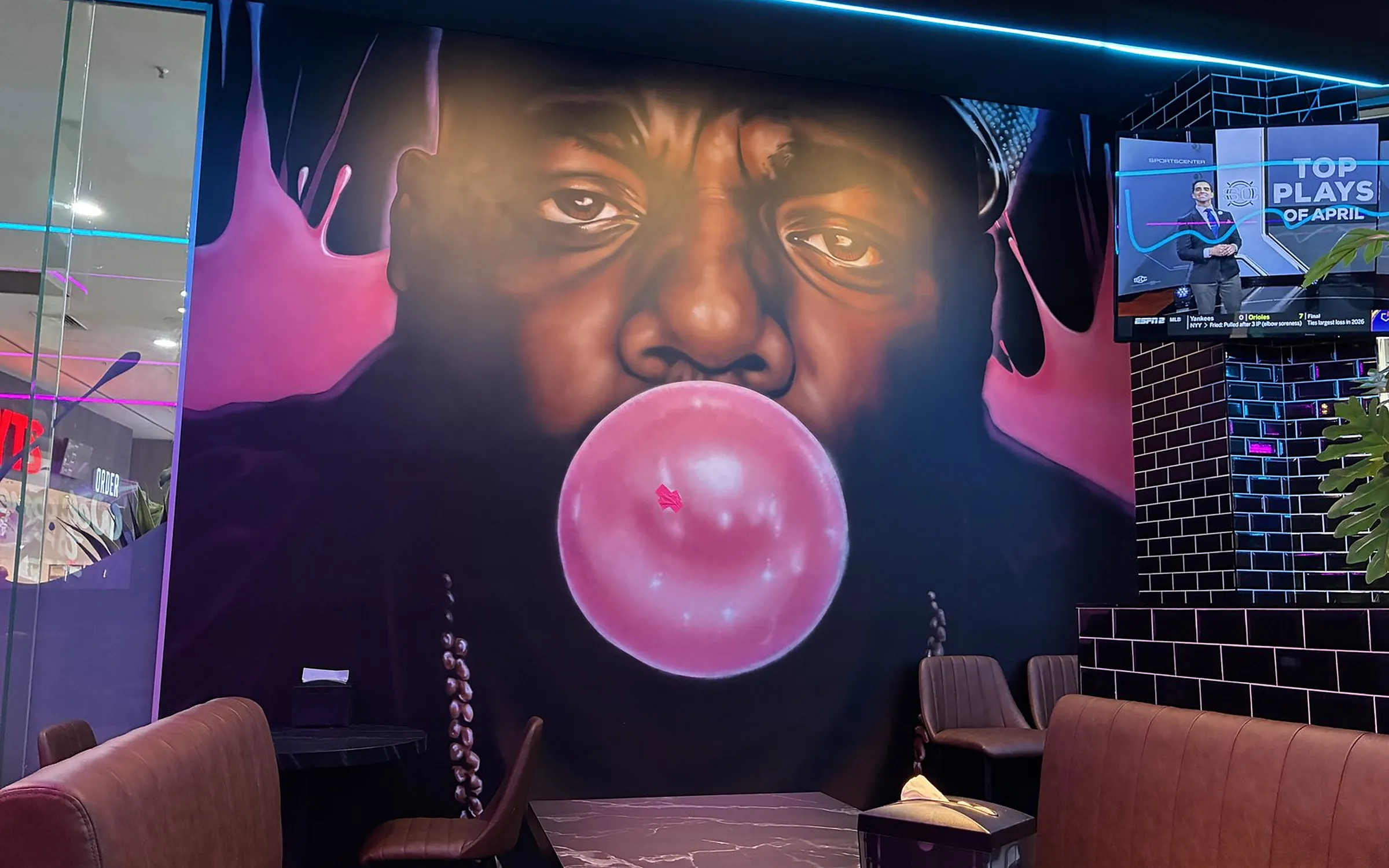 Bubblegum mural, Southlands